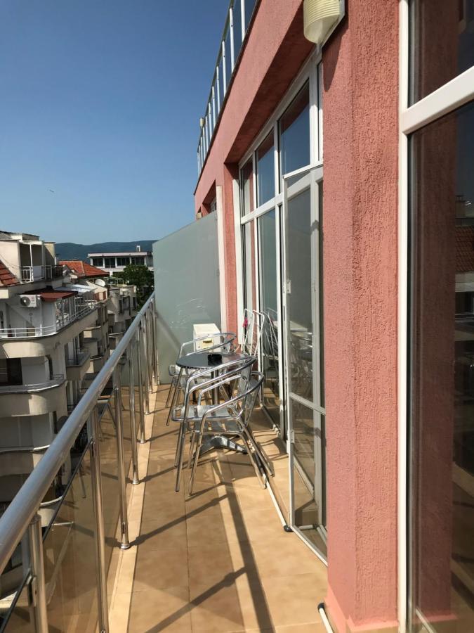 Къща за Гости Червената Къща Hotel Несебър Екстериор снимка