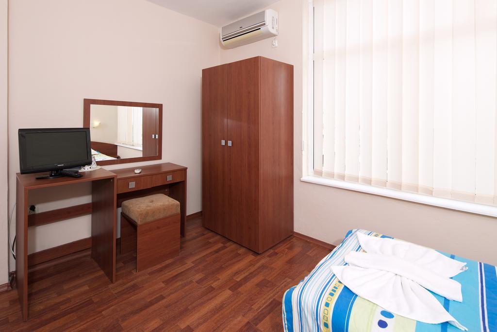 Къща за Гости Червената Къща Hotel Несебър Стая снимка